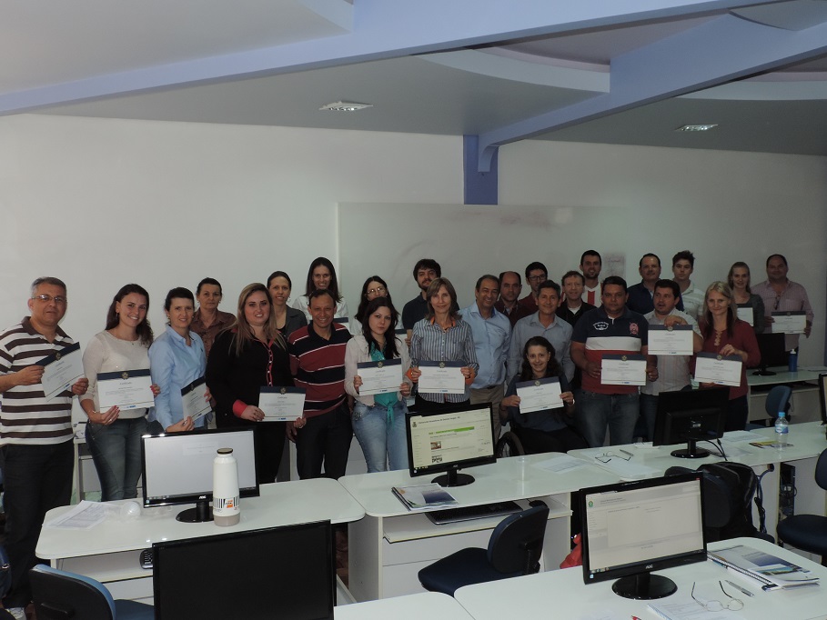 Interlegis certifica alunos que participaram do curso Portal Modelo e SAPL